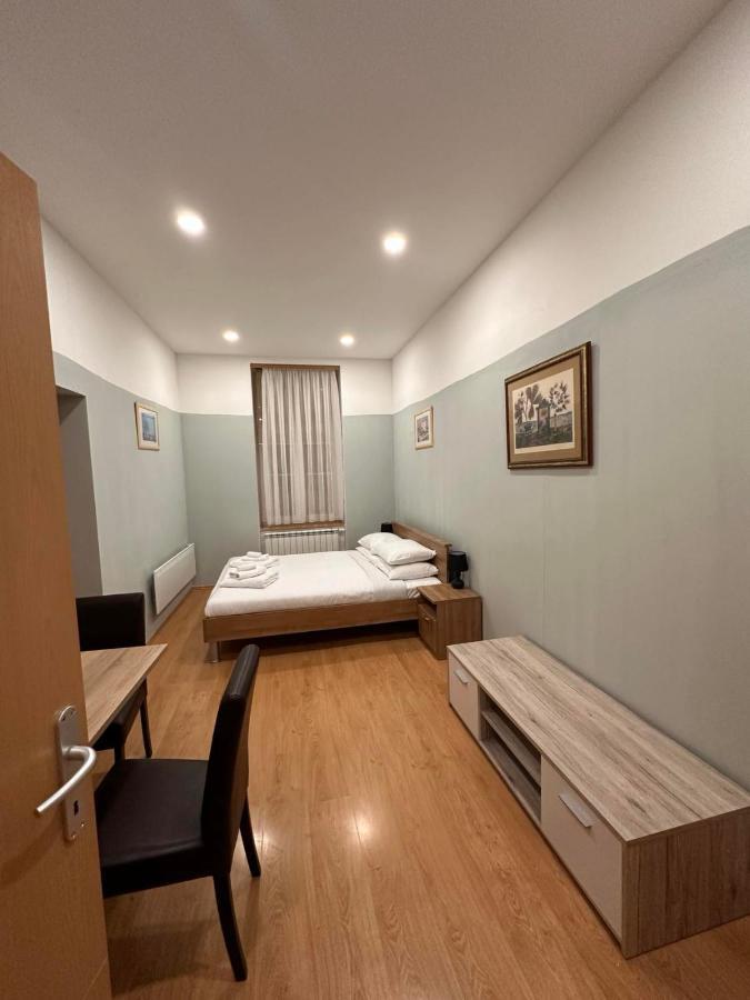 Rooms Gollner Zagabria Esterno foto